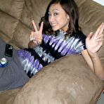 Pic of Possibly drunk Asian girl friend does some nude mirror pictures.