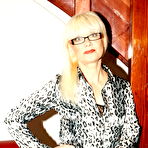 Pic of Sexy mature librarian getting her pussy wet