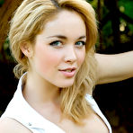 Pic of Met-Art presents Alisa in "Mazorcas" by Alex Iskan added on 08-17-2011