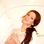 Pic of Talia Shepard wet T-shirt