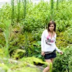 Pic of Maria - Maria sexy Asian teen shows nice legs in mini