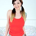 Pic of Ivy Snow: Hottest Poker Player Reveals All