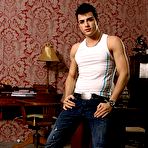 Pic of UK guys only!   HARRY CLASSIC