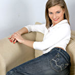 Pic of :: www.jeansandpanties.com ::