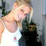 Pic of Sexy Blonde Teen