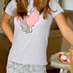 Pic of Princess Blueyez - Short shorts