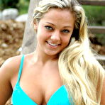 Pic of Hot Blonde Teen Girl