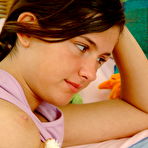 Pic of Teen girl masturbating to dirty pictures