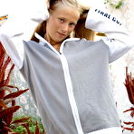 Pic of Blonde Teen Amateur Nude and Happy 