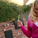 Pic of Slutty blonde - BigNaturals