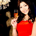 Pic of Sexy Karin Kusunoki poses in Christmas costume | Japan HDV