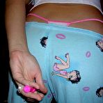 Pic of Real amateur girlfriends having sex Amateur girls topless and naked on the beach and in the room