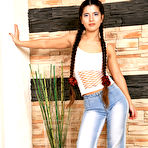 Pic of :: www.jeansandpanties.com ::