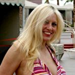 Pic of MilfsWildHoliday.com