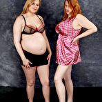 Pic of PregnantUSA :: Pregnant Babes :: Lactating Tits :: Squirting Milk