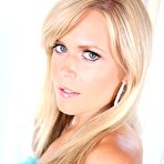 Pic of Amateur Blonde Video Amateur Allure