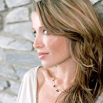 Pic of Dannii Minogue Got Cleavage In Black Bra