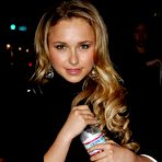 Pic of ::: Paparazzi filth ::: Hayden Panettiere gallery @ Celebs-Sex-Sscenes.com nude and naked celebrities