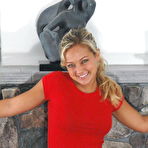 Pic of Hot Blonde Teen Girl