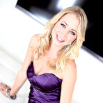 Pic of Amateur Allure - Casi