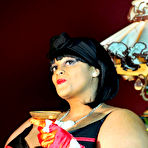 Pic of Xxx BBW MILF Farrah Foxx as XXX retro model