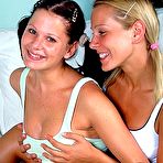 Pic of Young Lesbians Portal