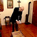 Pic of Severe english punishment - BrutalTGP.com