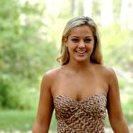 Pic of Hot Blonde Teen Girl