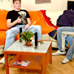Pic of GaySissies :: Bobbie&Alan assfucked in female clothes