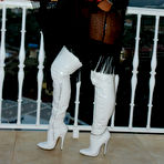 Pic of LegsWorld.de - Lady Barbara in foot fetish action
