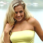 Pic of Hot Blonde Teen Girl