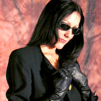 Pic of Leather in Ladies Gloves Free Sample Pictures