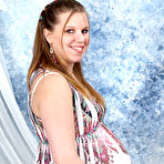 Pic of PregnantUSA :: Pregnant Babes :: Lactating Tits :: Squirting Milk