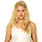 Pic of Emilie De Ravin non nude posing scans from mags