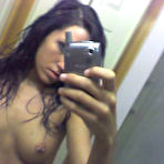 Pic of Self-shooting amateur chicks