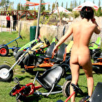 Pic of Nude-in-Public