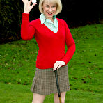 Pic of AllOver30.com - Introducing 52 year old Hazel