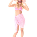Pic of Vanda Lust - Strippers on your desktop!