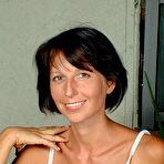 Pic of MILF Kiss - greatest milf porn collection !