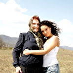 Pic of Kinky hot babe doing an old horny lesbian