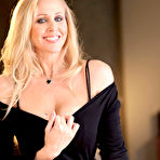 Pic of Julia Ann : Amazing MILF