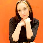 Pic of  Leggy stocking girls in full fashioned stockings