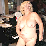 Pic of Horny grannies