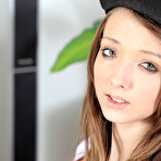 Pic of BUSTYBUFFY.com - The bustiest 18yo teen on the net!