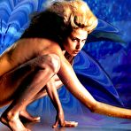 Pic of Estella Warren