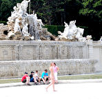 Pic of Nude-in-Public