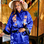 Pic of AllOver30.com - Over 30 MILF featuring Starr A
