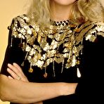 Pic of Cybill Shepard sexy scans and nude movie captures