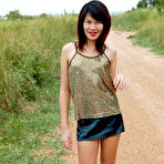 Pic of Unabashed ladyboy Gold posing all naked alfresco