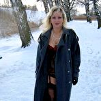 Pic of LegsWorld.de - Lady Barbara in foot fetish action